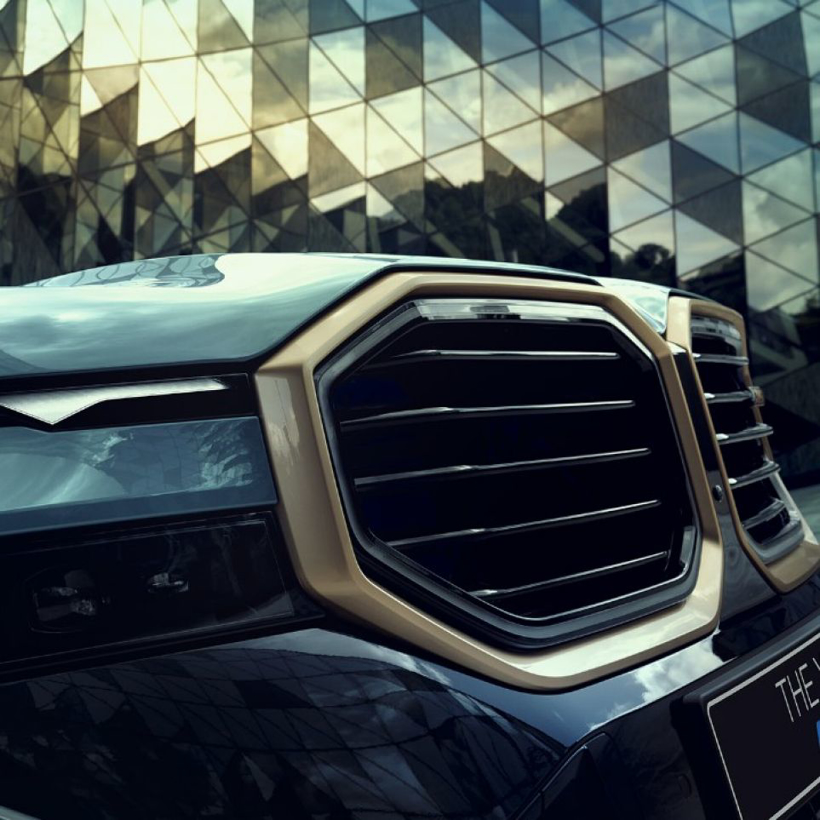 全新BMW XM全球首发，高性能旗舰SUV预售236万！